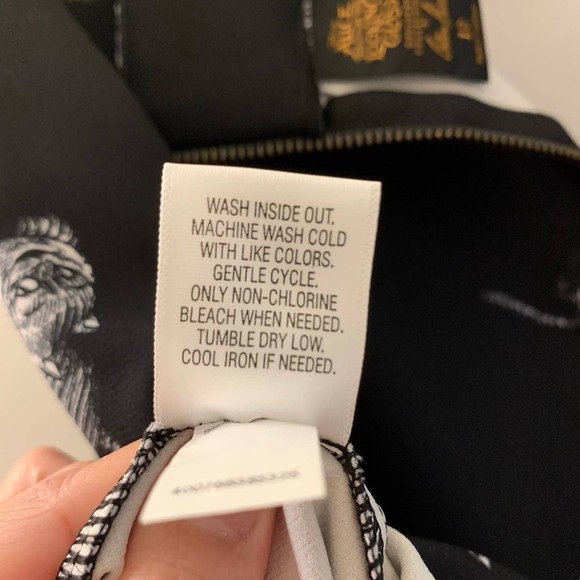 Disney's Alice Through the Looking Glass Cheshire Cat Miniskirt, Size 12 - Picture 9 of 12